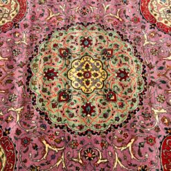 Vilnonis rankų darbo kilimas “Isfahan” 360x260x0,7 cm