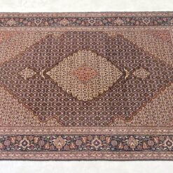 Vilnonis rankų darbo kilimas su šilku “Tabriz” 302x199x0,5 cm