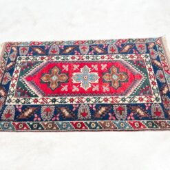 Turkiškas vilnonis rankų darbo kilimas “Döşemealtı” 202x116x0,6 cm