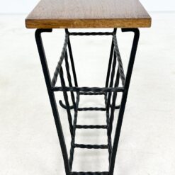 Vintažinė metalinė kalvio darbo laikraštinė 24,5x50x43,5 cm