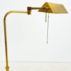 Žalvarinis pastatomas reguliuojamų aukščio ir kampo šviestuvas 30x74x110(+43) cm