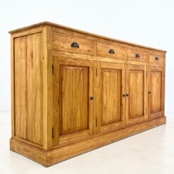 Tikmedžio masyvo keturių stalčių ir keturių durų komoda 52x204x100,5 cm
