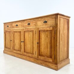 Tikmedžio masyvo keturių stalčių ir keturių durų komoda 52x204x100,5 cm