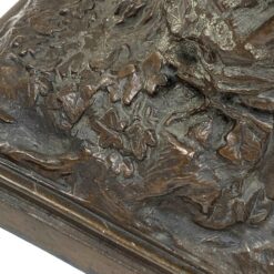 Metalinė Jėzaus Kristaus, nešančio kryžių, statula 20x32x44 cm