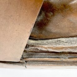 Metalinė Jėzaus Kristaus, nešančio kryžių, statula 20x32x44 cm