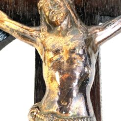 Pakabinamas medinis kryžius su metalinė Jėzaus Kristaus figūra 4x21x39 cm
