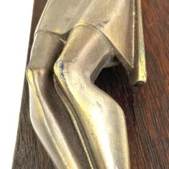 Pakabinamas medinis kryžius su metaline Jėzaus Kristaus figūra 7×31,5×43 cm