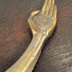 Pakabinamas medinis kryžius su metaline Jėzaus Kristaus figūra 7×31,5×43 cm