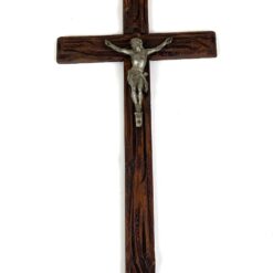 Pakabinamas medinis kryžius su metaline Jėzaus Kristaus figūra 4x25x49,5 cm