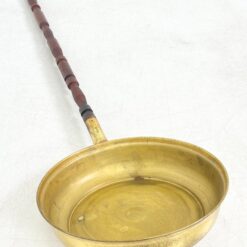 Žalvarinė keptuvė ilga medine rankena 84x26x14 cm