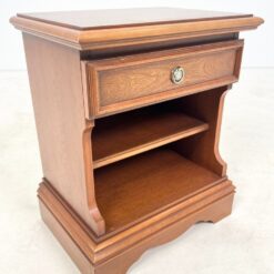 Klasikinio stiliaus riešutmedžio spintelės 2 vnt. kompl. 35,5×50,5×60,5 cm