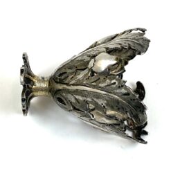 Art Nouveau stiliaus sidabruoto metalo indelis kiaušiniui 5x5x5 cm