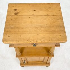 Pušies medžio spintelė 35,5x41x80,5 cm