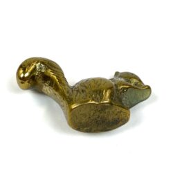Žalvarinė statulėlė “Voverė” 5,5x2x3,5 cm