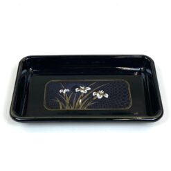Rytietiška plastikinė serviravimo lėkštutė su vilkdalgių atvaizdu 15,5×25,5×3 cm