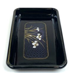 Rytietiška plastikinė serviravimo lėkštutė su vilkdalgių atvaizdu 15,5×25,5×3 cm