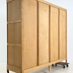 Ąžuolinė keturių durų rūbų spinta 56x194x184 cm