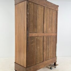 Senovinė raudonmedžio dviejų durų ir dviejų stalčių spinta 64x155x218 cm