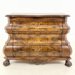 Chippendale stiliaus riešutmedžio trijų stalčių komoda 46x107x77 cm