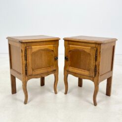 Ąžuolinės spintelės 2 vnt. komplektas 33×42,5×58,5 cm
