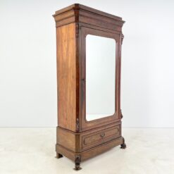 Senovinė raudonmedžio spinta su veidrodžiu 54x113x216 cm