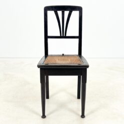 Senovinė reguliuojamo aukščio pianino kėdutė su ratano sėdimąja 44x39,5x89,5 cm, 45(+12) cm