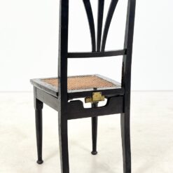 Senovinė reguliuojamo aukščio pianino kėdutė su ratano sėdimąja 44×39,5×89,5 cm, 45(+12) cm