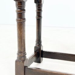 Ąžuolinis staliukas nuleidžiamais šonais 71×37+(2×14)x50 cm