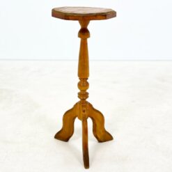 Medinis staliukas vazonui 37x37x77 cm
