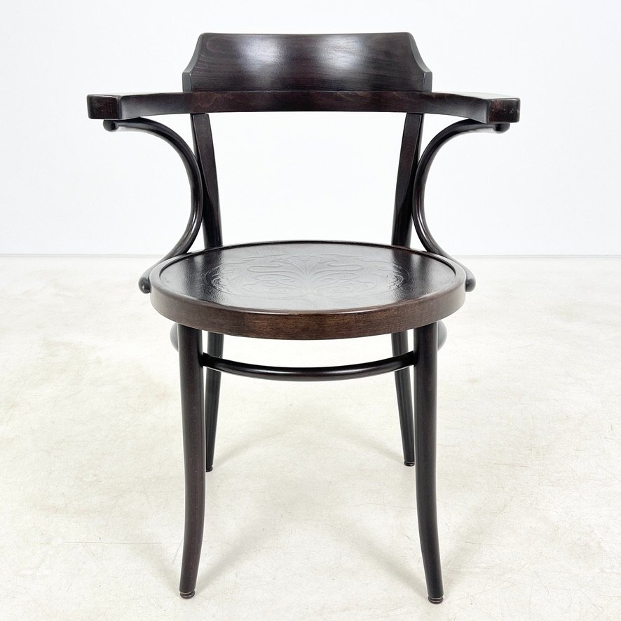 HM0790-valgomojo-kreslai-0 Medinis Thonet stiliaus krėslas 56x59x81 cm, 46,5 cm
