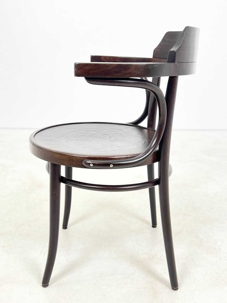 HM0790-valgomojo-kreslai-4 Medinis Thonet stiliaus krėslas 56x59x81 cm, 46,5 cm