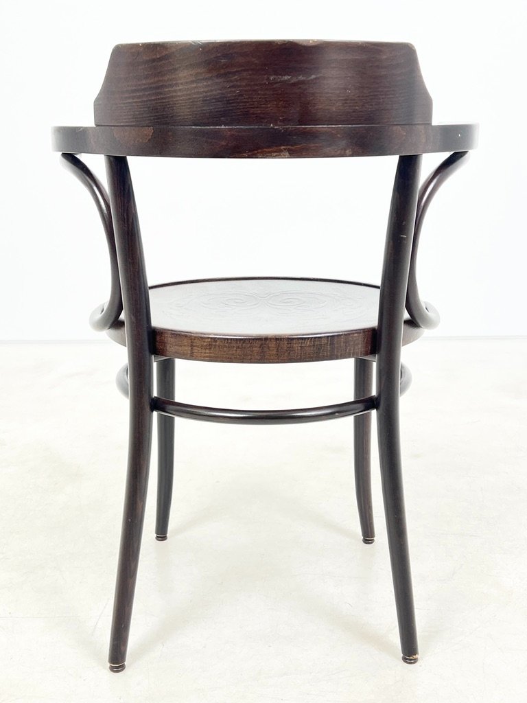 HM0790-valgomojo-kreslai-9 Medinis Thonet stiliaus krėslas 56x59x81 cm, 46,5 cm