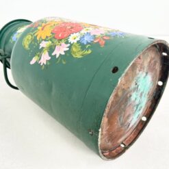 Gėlių raštais dekoruotas metalinis bidonas su dangčiu (kiauras) 28x28x58 cm