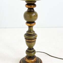 Medinis pastatomas šviestuvas tekstilės gaubtu 32x32x75 cm