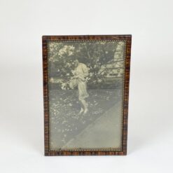 Vintažinė moters nuotrauka mediniame rėme su stiklu 1x17x25 cm