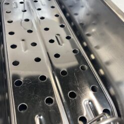 Metalinis IKEA žuvies gaminimo indas su dangčiu 16x46x13,5 cm