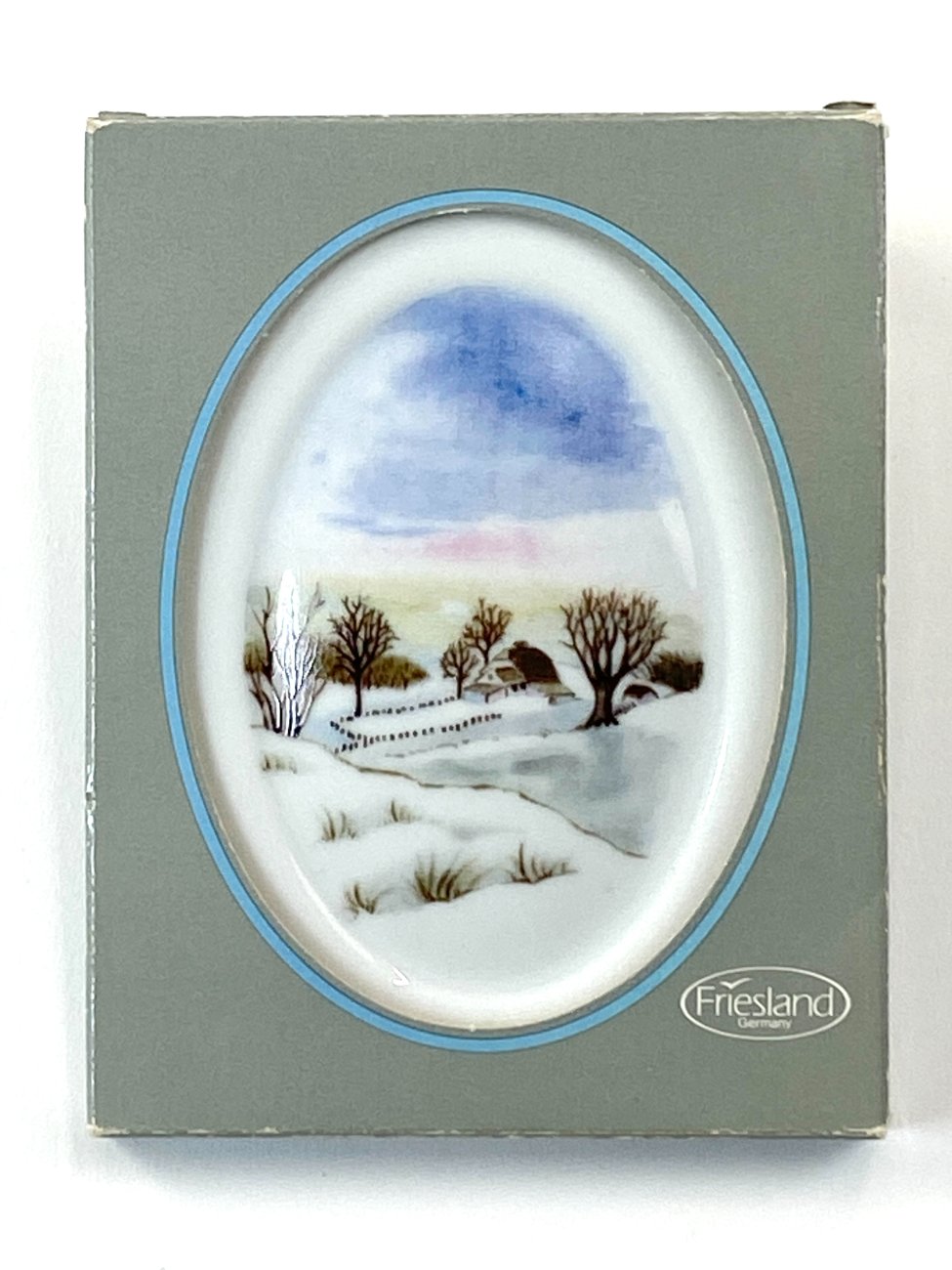 HN2386-gamtos-peizazai-1 Porcelianinis Friesland paveiksliukas – žiemos peizažas 1×9,5×12 cm