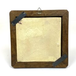 Keramikinė Royal Tichelaar Makkum plytelė mediniame rėmelyje su rankomis tapytu raitelio atvaizdu 2x17x17 cm