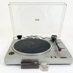 Hitachi HT-21 patefonas 37×43,5×11,5 cm