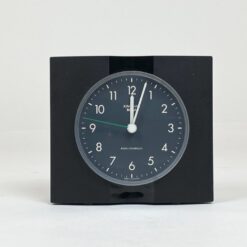 Vokiškas Junghans Mega 384/5201.00 kvarcinis radijo bangomis kontroliuojamas stalinis laikrodis 5×14,5×13 cm