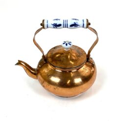Metalinis variuotas arbatinukas su keramikos detalėmis 1000 ml 16x19x19 cm