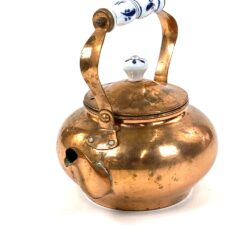 Metalinis variuotas arbatinukas su keramikos detalėmis 1000 ml 16x19x19 cm