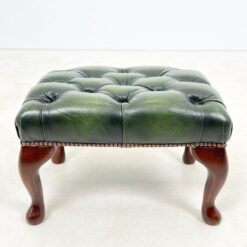 Chesterfield stiliaus raudonmedžio pufas su natūralia oda 37x51x35 cm