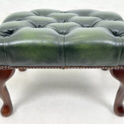 Chesterfield stiliaus raudonmedžio pufas su natūralia oda 37x51x35 cm