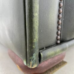 Chesterfield stiliaus natūralios odos trivietė sofa 96x211x75 cm, 44 cm
