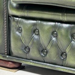 Chesterfield stiliaus natūralios odos trivietė sofa 96x211x75 cm, 44 cm