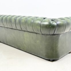 Chesterfield stiliaus natūralios odos trivietė sofa 96x211x75 cm, 44 cm