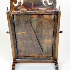 Stalinis reguliuojamo kampo veidrodis raudonmedžio rėme 17x32x45 cm