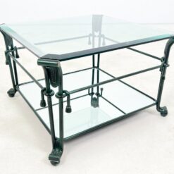 Metalinis staliukas stikliniu stalviršiumi su veidrodinio stiklo lentyna 63x63x40 cm