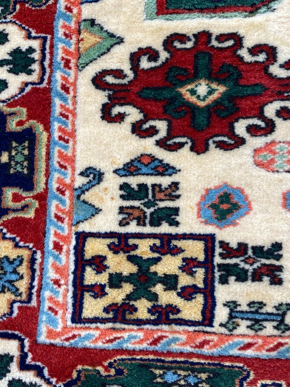 DS0275-kilimai-12 Vilnonis rankų darbo kilimas “Afghan” 137x93x0,6 cm